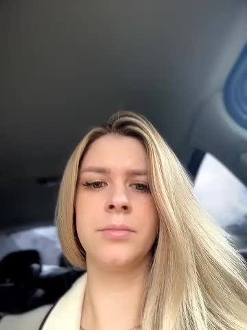 Love_Bri Adult Chat April 15, 2026