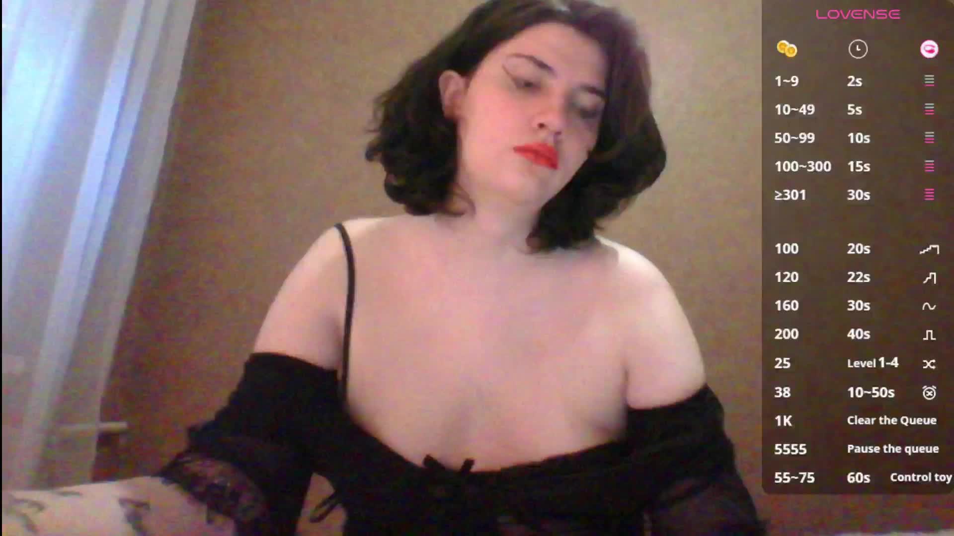 Macallani_2026-04-14_18-08-55_588 Adult Chat April 15, 2026