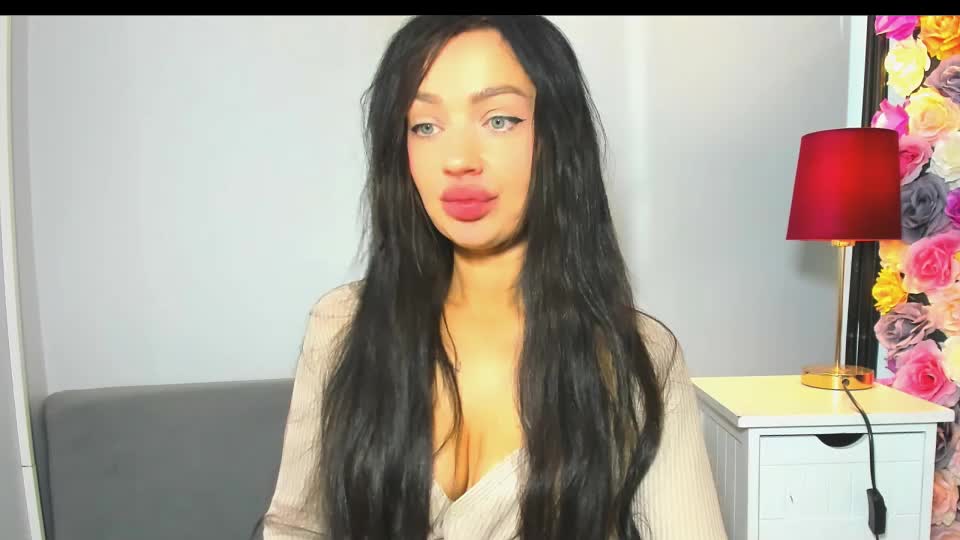 WildOlivia Adult Chat April 14, 2026