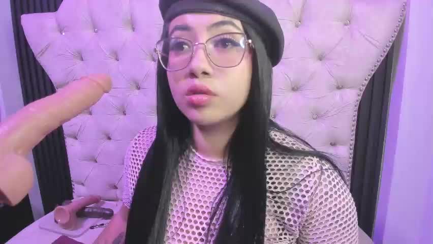 sexy_cristall Adult Chat April 15, 2026