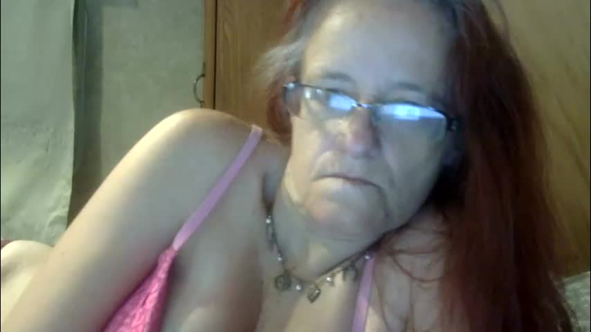 carleeswoman08 Adult Chat April 14, 2026