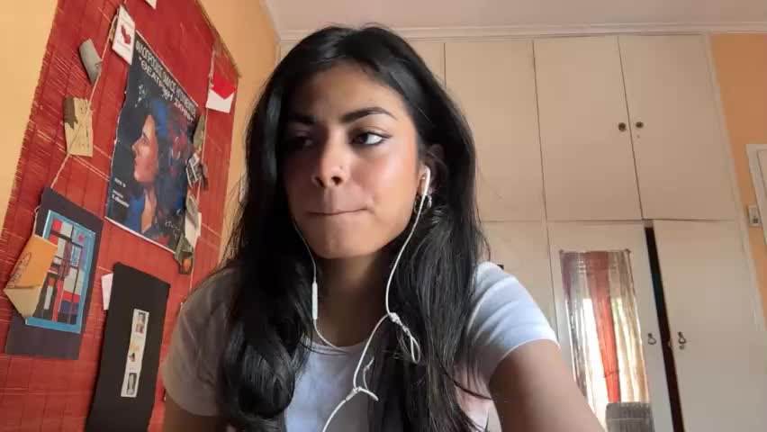 shirleendurrah Adult Chat April 15, 2026