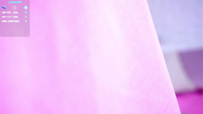 karolinerush Adult Chat April 14, 2026