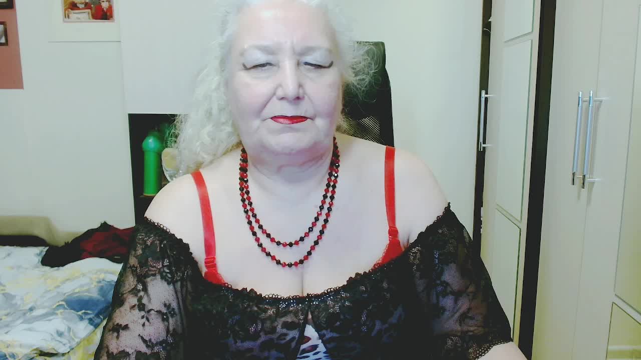 GrannyWants Adult Chat April 15, 2026