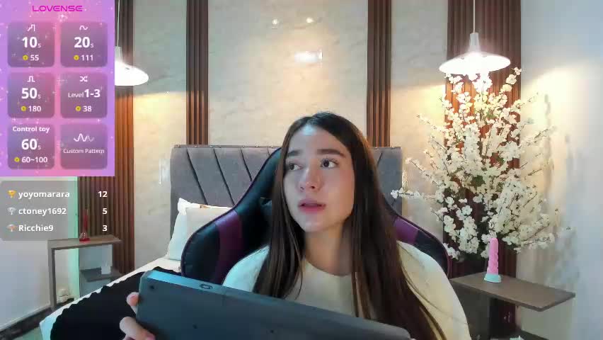anissa_m Adult Chat April 14, 2026