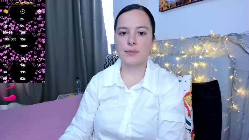 hidianapaola Adult Chat April 14, 2026