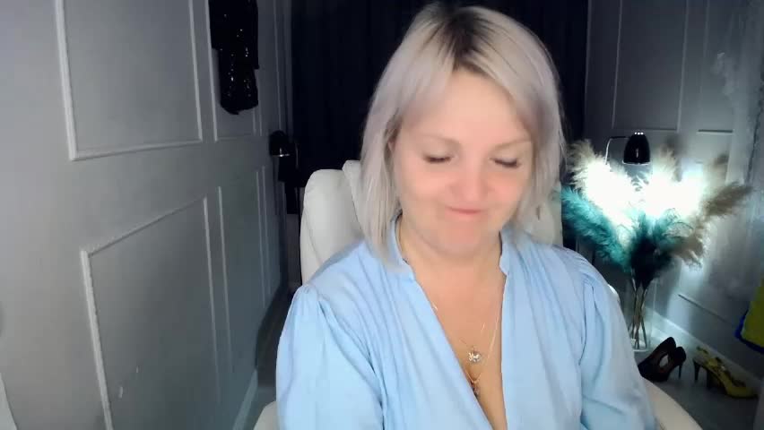 emmmam Adult Chat April 14, 2026