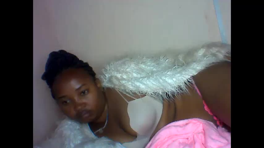 amielle_01 Adult Chat April 15, 2026