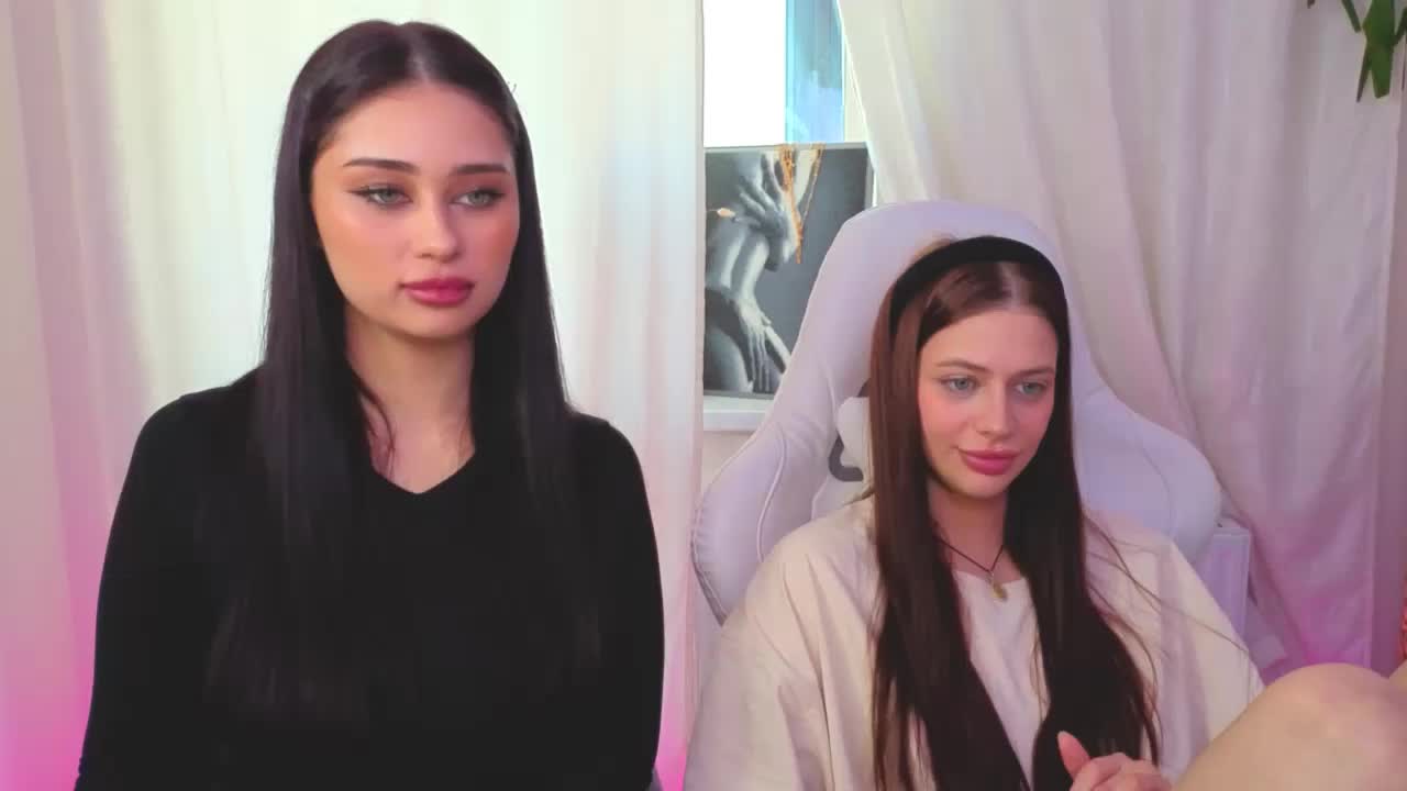 Lizarttt Adult Chat April 14, 2026