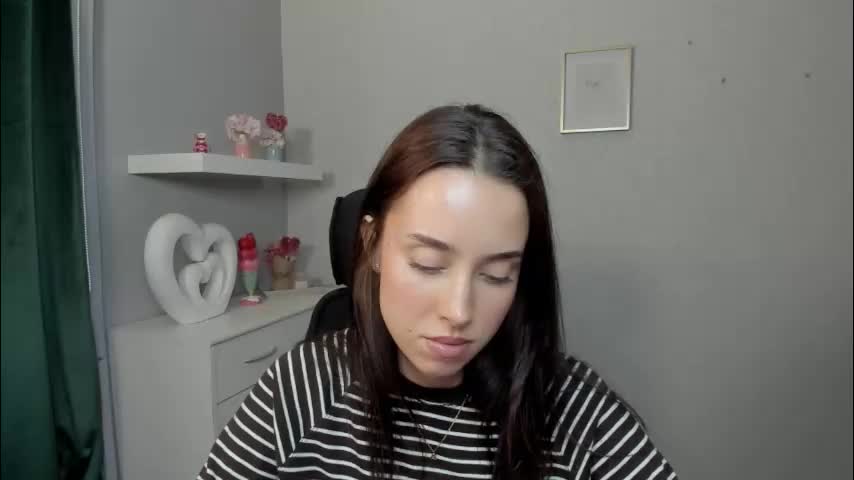 adelesolo Adult Chat April 14, 2026