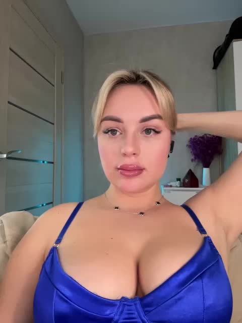 Mila-m Adult Chat April 15, 2026