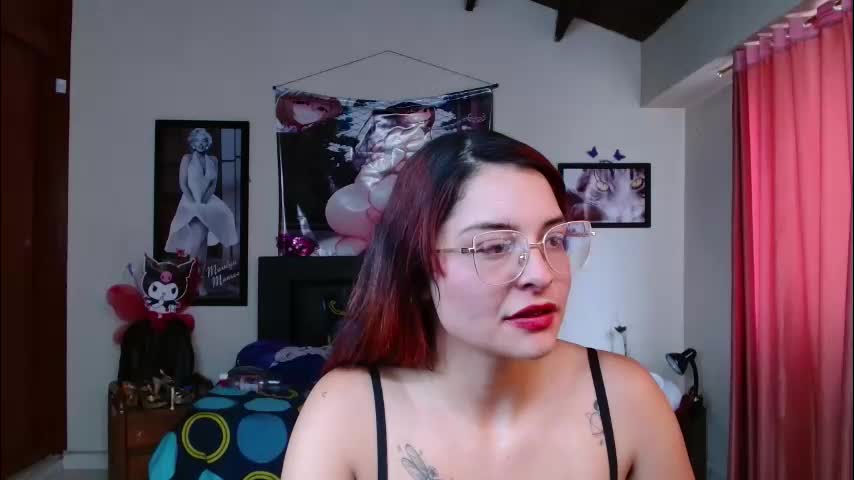 saraandmarilyn Adult Chat April 14, 2026