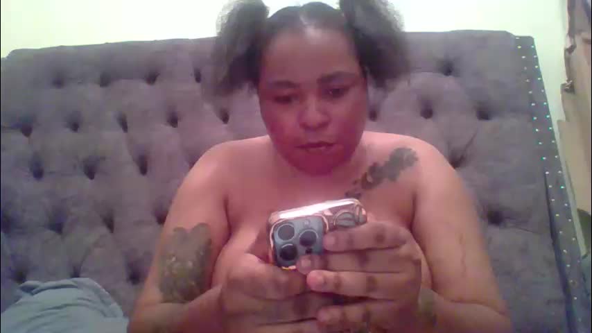 pretty1_lioness Adult Chat April 15, 2026