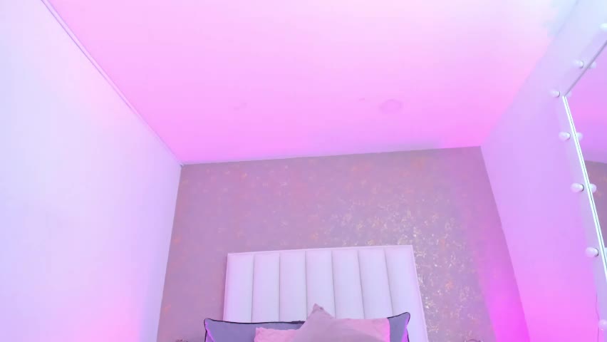 kayliebrooks Adult Chat April 15, 2026