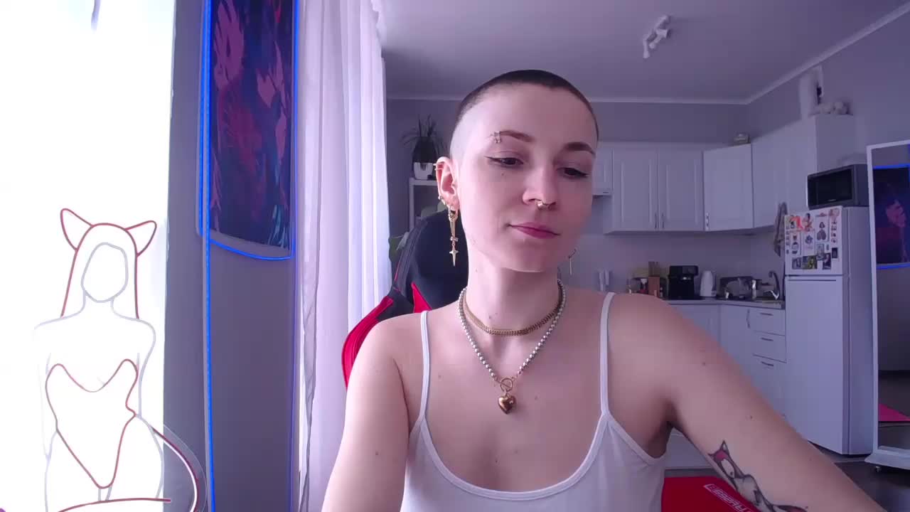 Hope_Foxter Adult Chat April 14, 2026