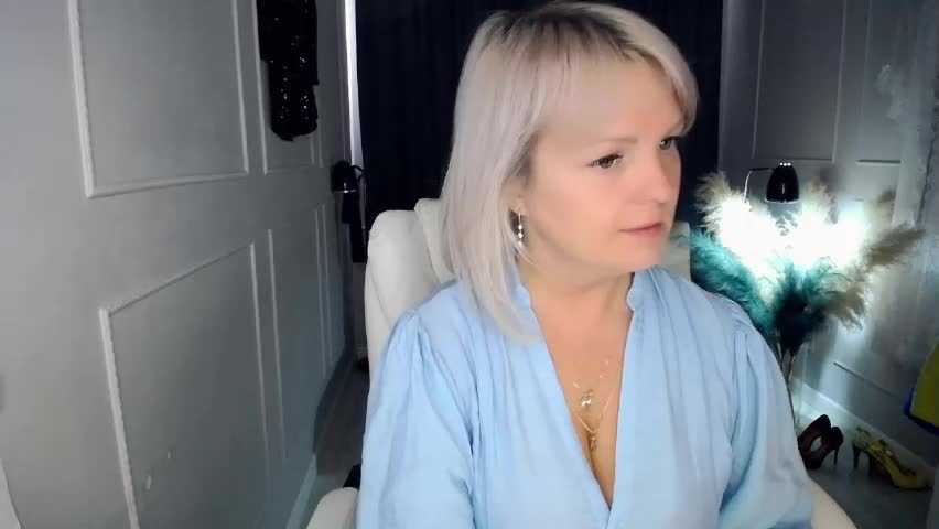 emmmam Adult Chat April 14, 2026