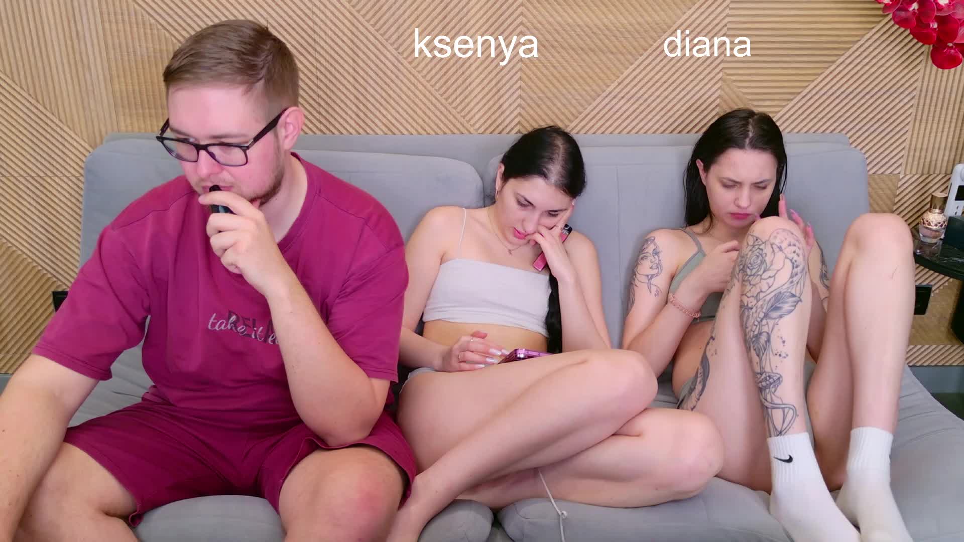 WebcamSlut Adult Chat April 15, 2026