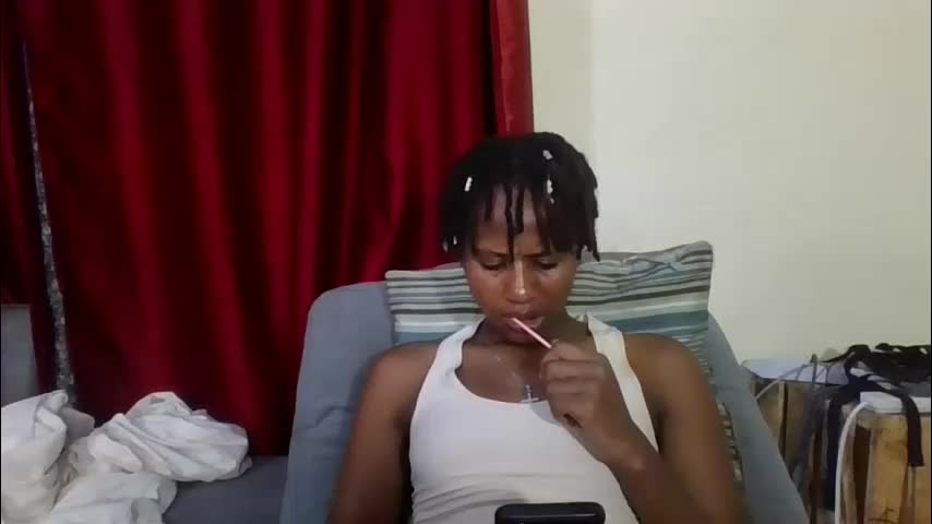 brunnette_blonde Adult Chat April 15, 2026