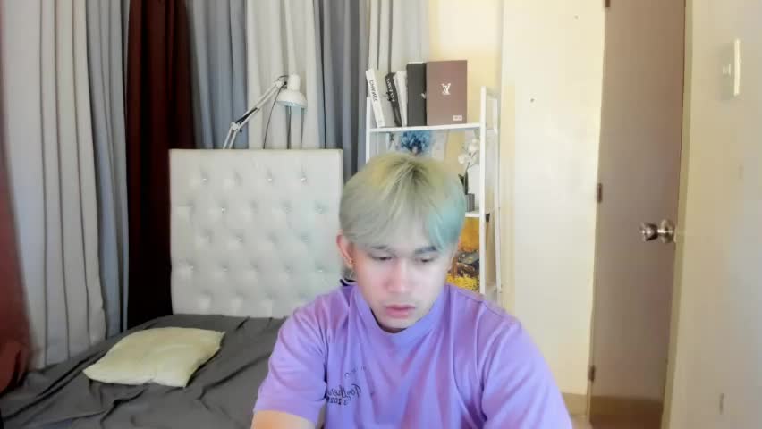 davincihugecock Adult Chat April 14, 2026