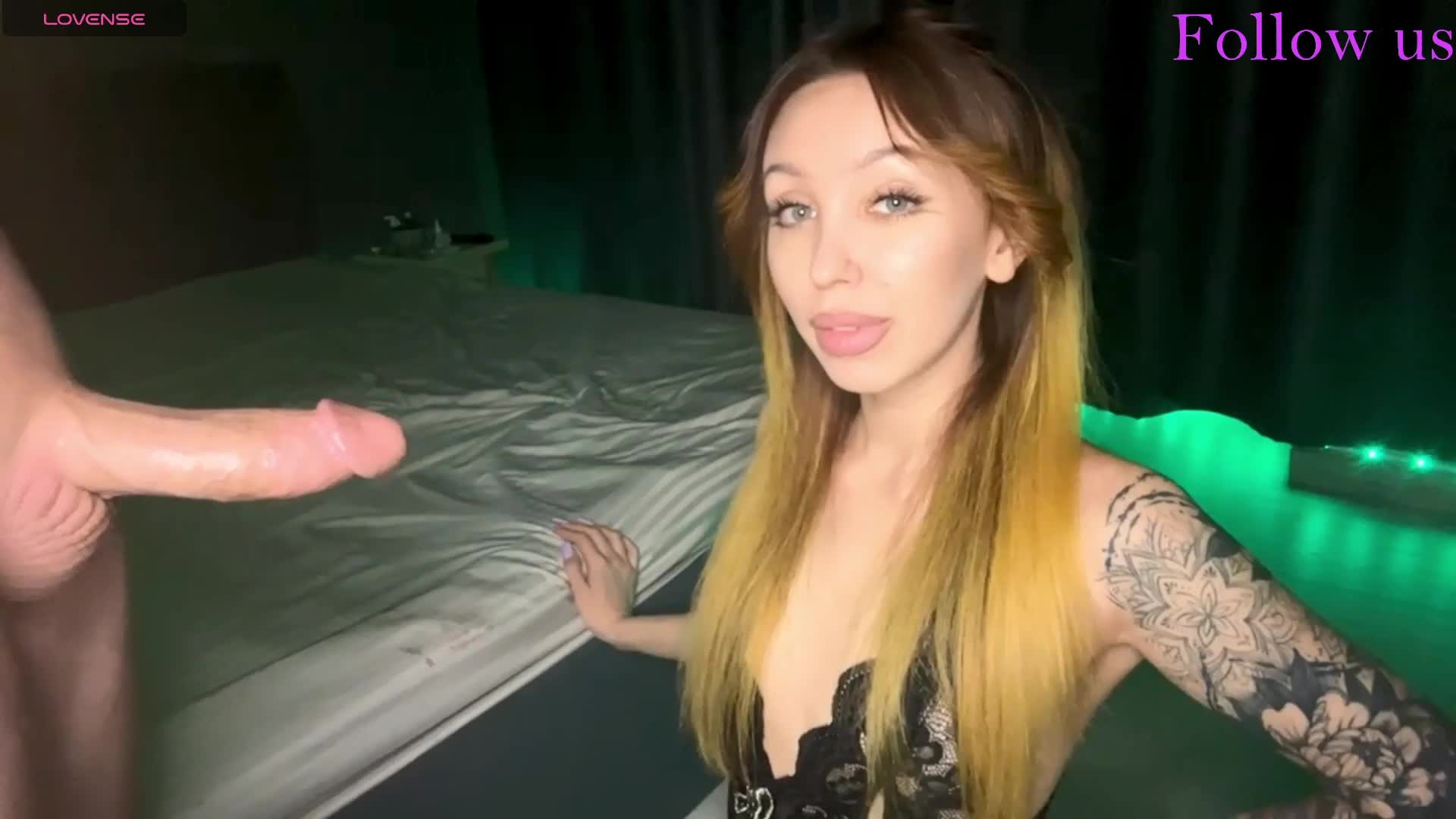 velvet-vexela_2026-04-14_17-58-42_629 Adult Chat April 15, 2026