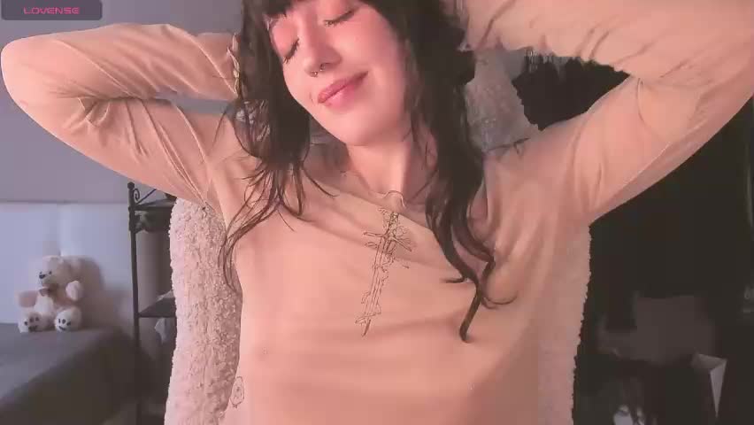 sheeny_shy Adult Chat April 14, 2026