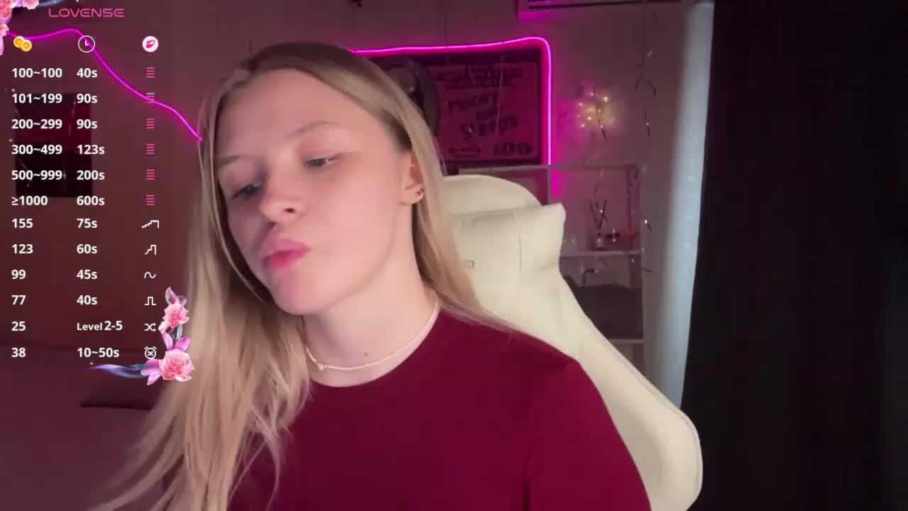 VictoriaMist Adult Chat April 15, 2026