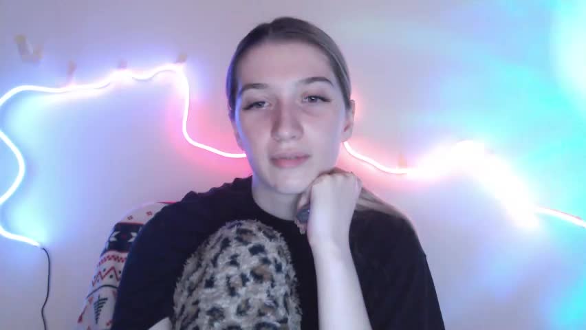 honeyveil Adult Chat April 14, 2026