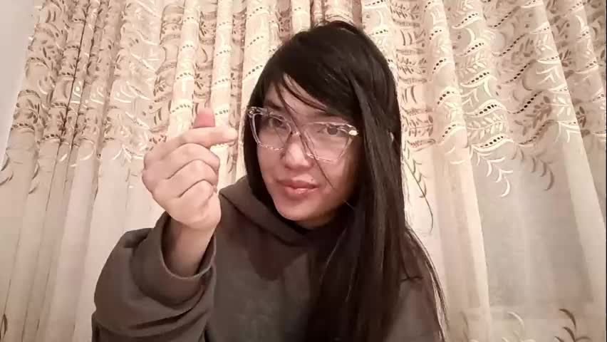 josephinepantle Adult Chat April 15, 2026