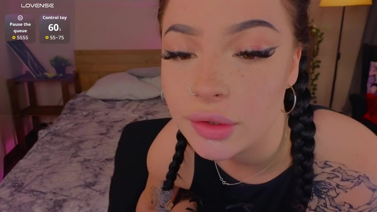LisaaLiss Adult Chat April 14, 2026