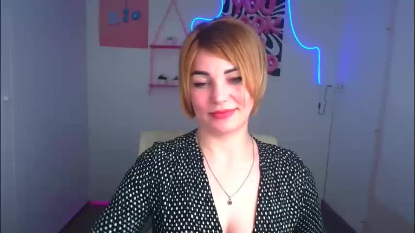 jennifer_cuttie Adult Chat April 15, 2026