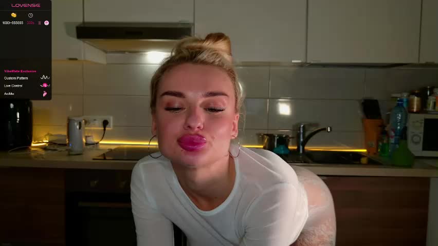 magiclovexo Adult Chat April 15, 2026