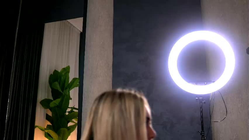 aishleybee Adult Chat April 15, 2026