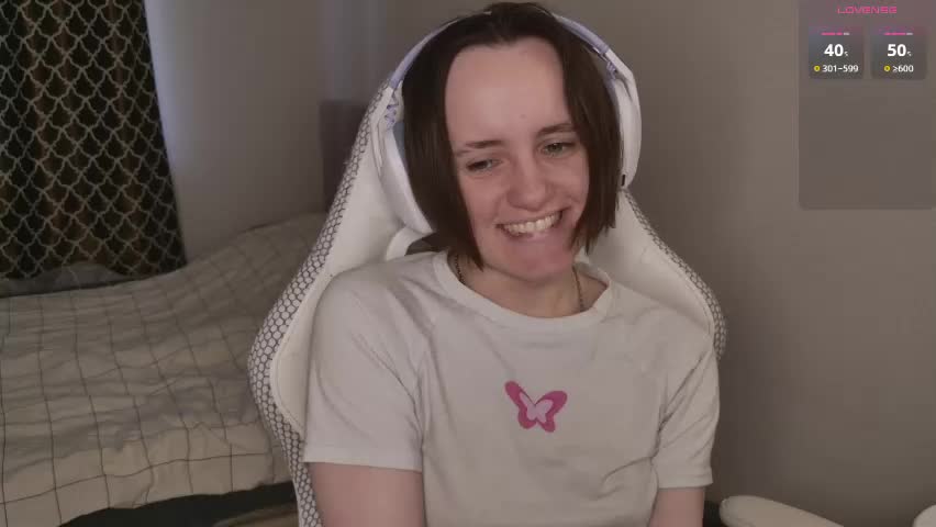 luna_loveeee Adult Chat April 15, 2026