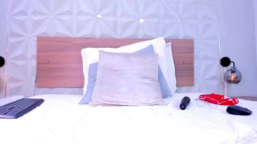 stacey_white_ Adult Chat April 15, 2026