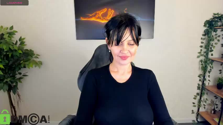 sara_devills_2026-04-14_16-01-41_191 Adult Chat April 15, 2026