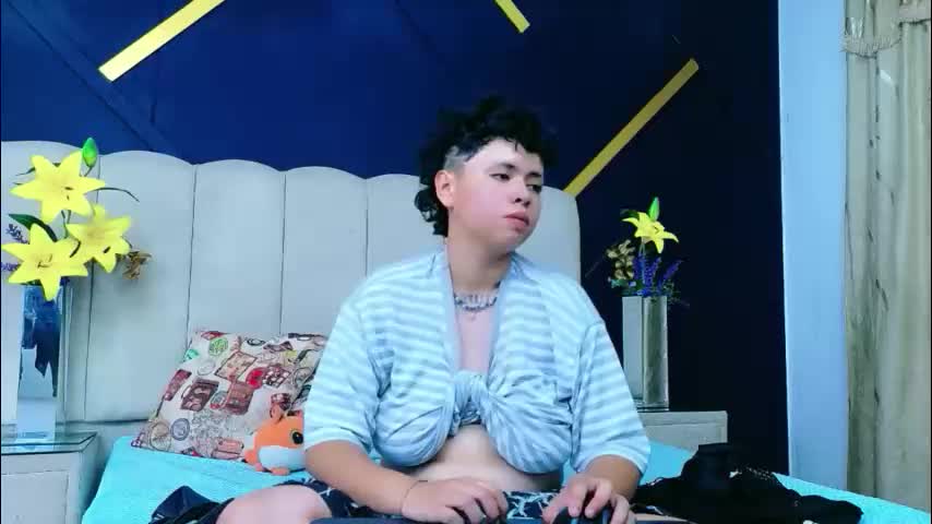 nikievanz Adult Chat April 15, 2026