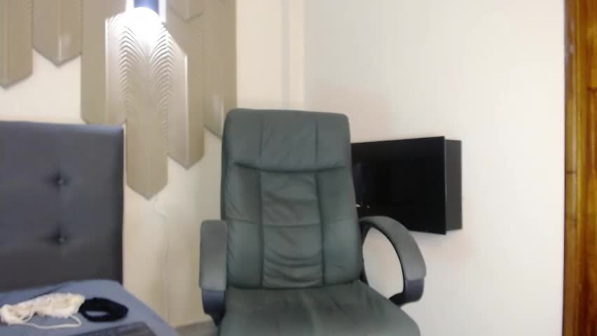 abby_ramos Adult Chat April 15, 2026