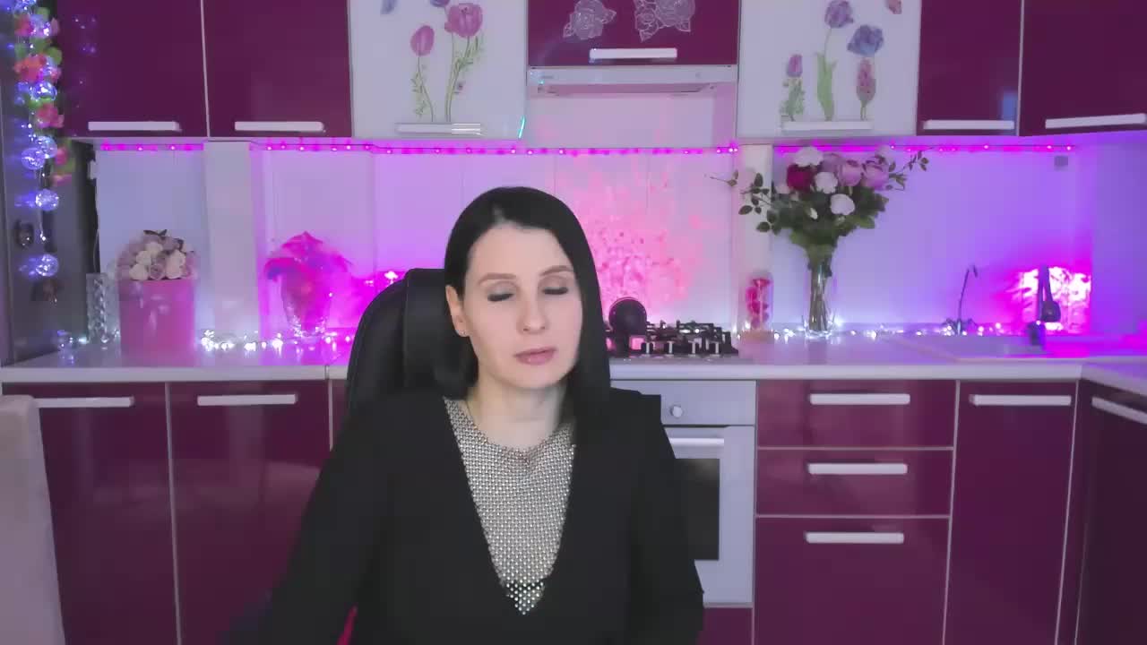 Olivija2020 Adult Chat April 15, 2026