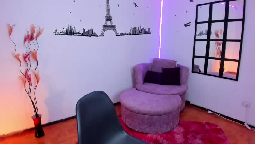 elizabeth_taylor_b Adult Chat April 15, 2026