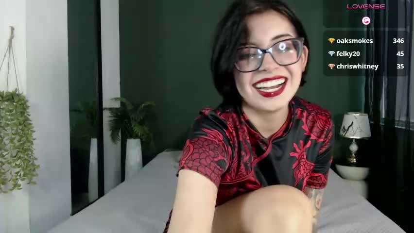 lilith_lennox Adult Chat April 15, 2026