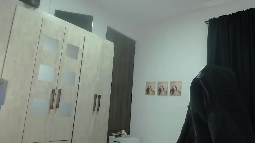 isabela_pierce Adult Chat April 15, 2026