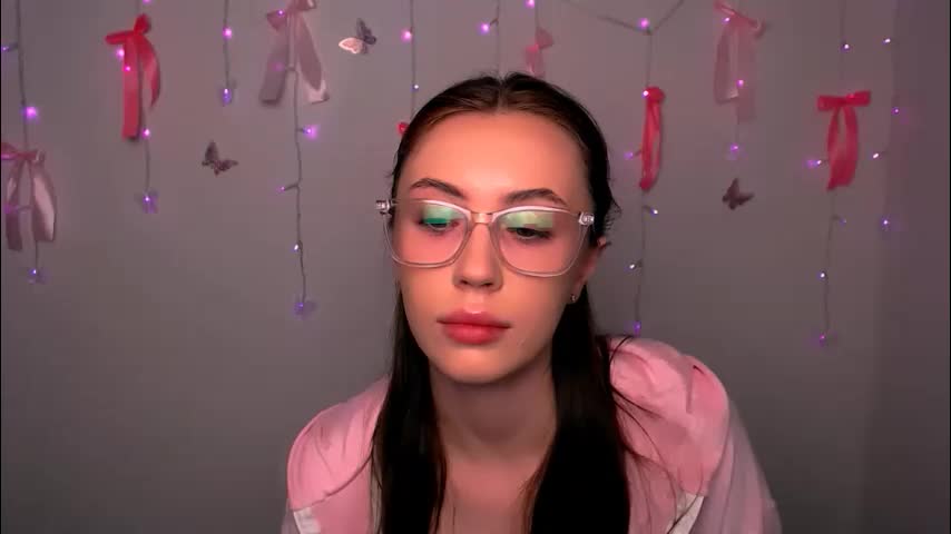 nikonara_ Adult Chat April 15, 2026