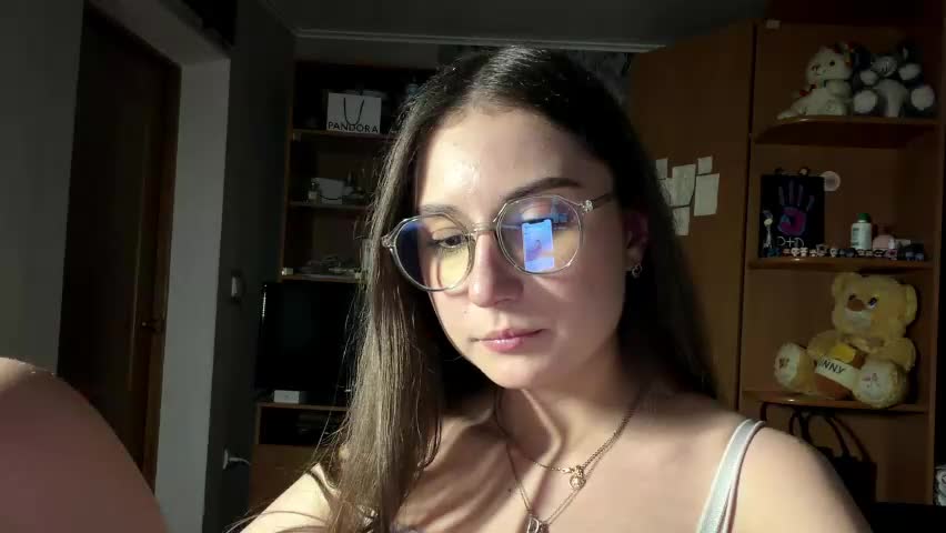 adeleapel Adult Chat April 15, 2026