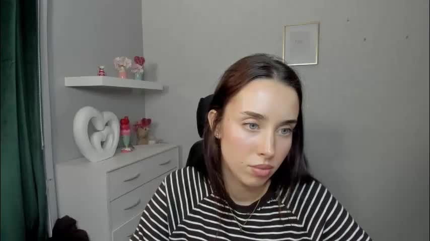 adelesolo Adult Chat April 15, 2026