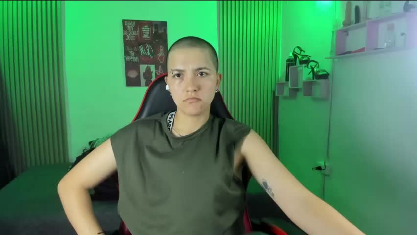 nicocoox Adult Chat April 15, 2026