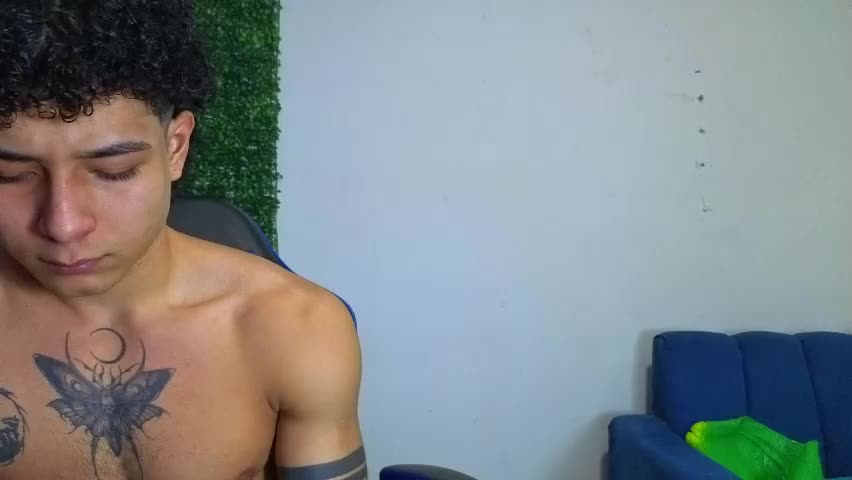 gael__david Adult Chat April 15, 2026