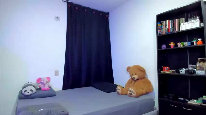 cinamon_kingdom Adult Chat April 15, 2026