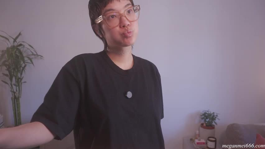 meganmei666 Adult Chat April 15, 2026