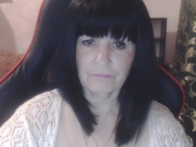 KatarinaGloss Adult Chat April 15, 2026