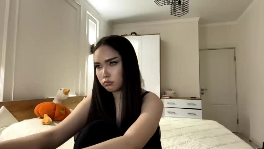 scarlettleszczynski Adult Chat April 15, 2026